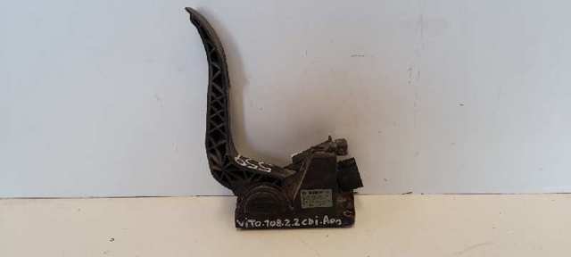 A9013000404 MERCEDES Pedal del acelerador  en stock Córdoba