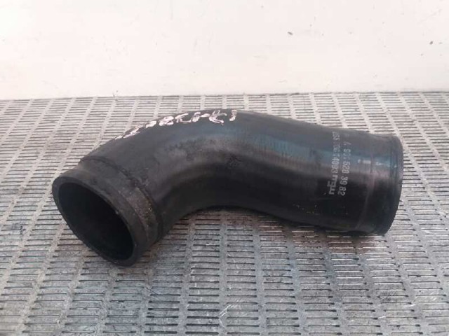Tubo flexible de aire de sobrealimentación A9015283982 MERCEDES