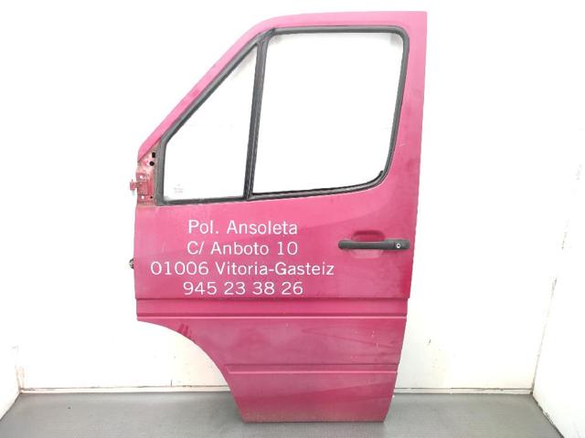 Puerta delantera izquierda A9017200305 Mercedes