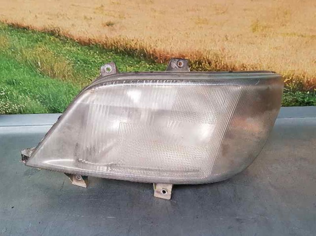 Faros delanteros A9018201061 MERCEDES