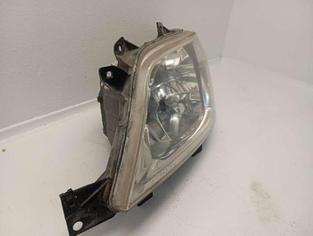 A9018202661 Faro izquierdo comprar Girona