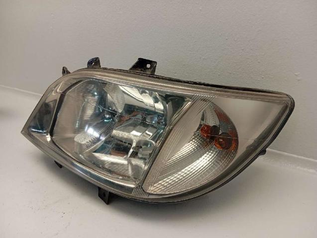 A9018202661 MERCEDES Faro izquierdo comprar Bilbao
