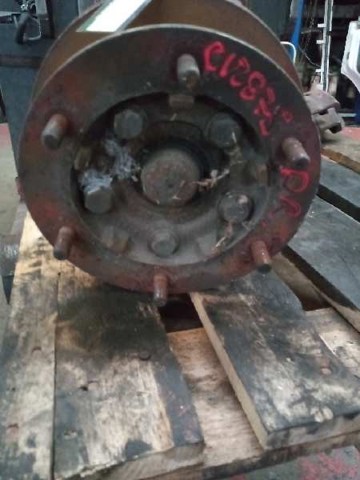 Comprar Cubo de rueda delantero Mercedes Sprinter  904 a bajo precio