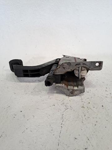 A9062900501 MERCEDES Pedal embrague  disponible Ourense