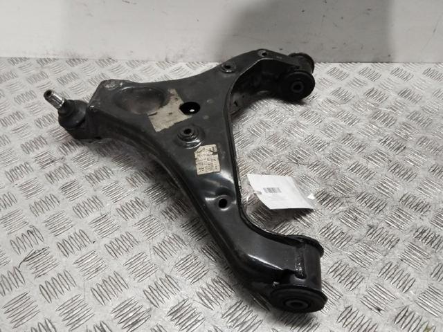 MERCEDES A9063304007 Brazo inferior izquierdo de la suspensión delantera  comprar en Murcia