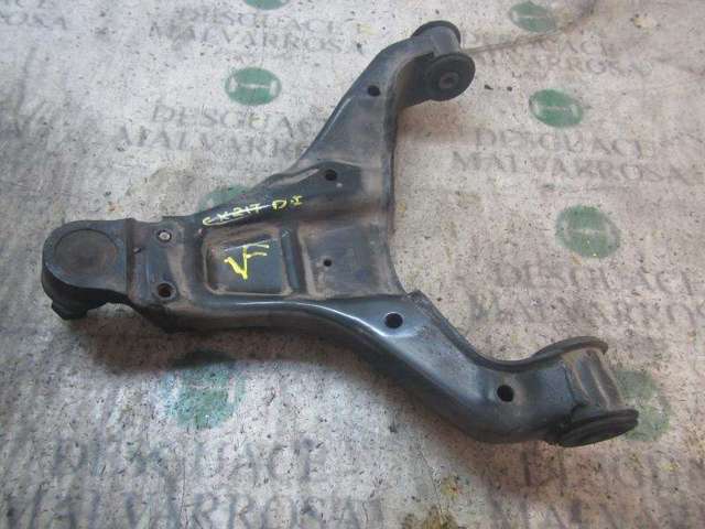 A9063304007 Brazo inferior izquierdo de la suspensión delantera comprar Sevilla