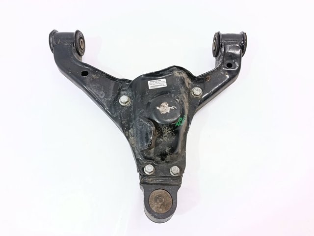 Brazo inferior izquierdo de la suspensión delantera A9063304007 MERCEDES