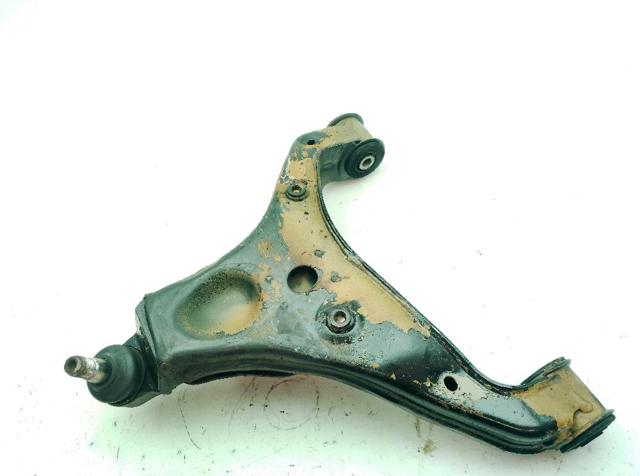 A9063304007 MERCEDES Brazo inferior izquierdo de la suspensión delantera  comprar en Oviedo