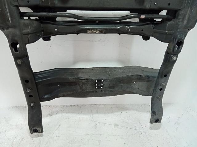 Subchasis delantero soporte motor Mercedes Sprinter 906