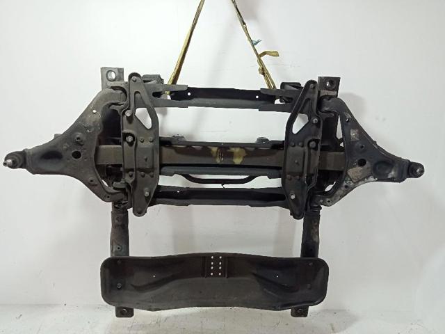 Subchasis delantero soporte motor Mercedes Sprinter 906