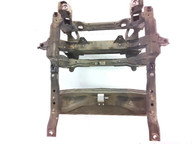 Subchasis delantero soporte motor Mercedes Sprinter 906