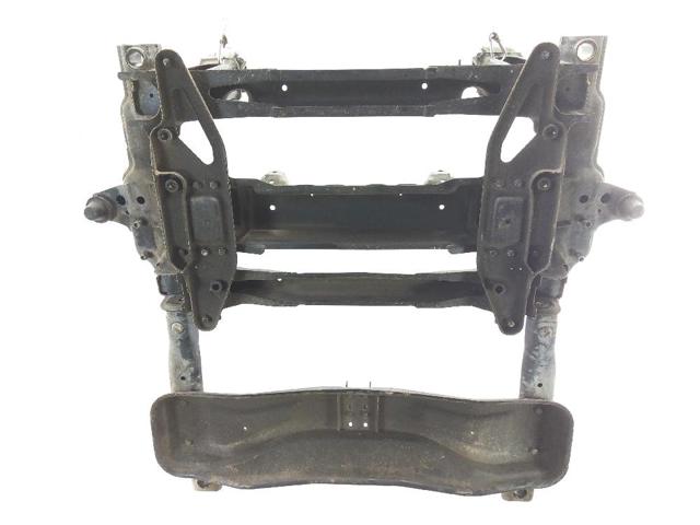 Subchasis delantero soporte motor Mercedes Sprinter 906
