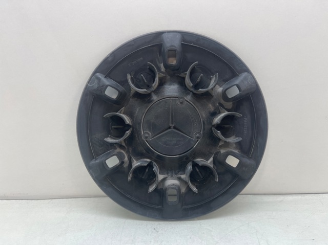 A9064010025 MERCEDES Tapacubos  en stock Huelva