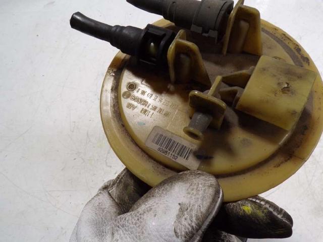 A9064701894 MERCEDES Módulo de bomba de combustible con sensor de nivel de combustible  disponible Alicante