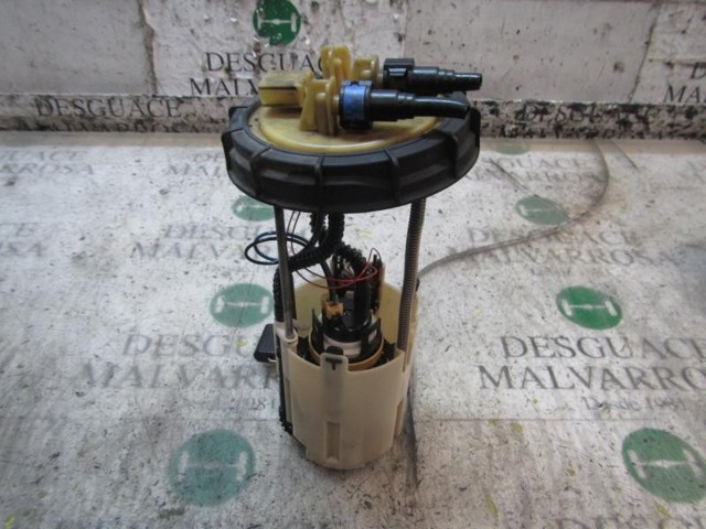 MERCEDES A9064701894 Bomba de gasolina  en stock Salamanca