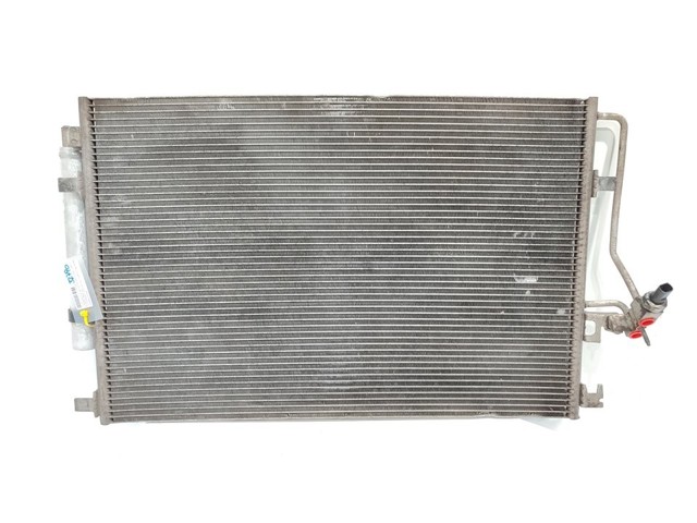 VAG A9065000054 Condensador aire acondicionado  en stock Terrassa