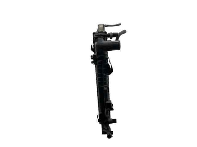 A9065000202 Radiador de refrigeración del motor  disponible Utrera