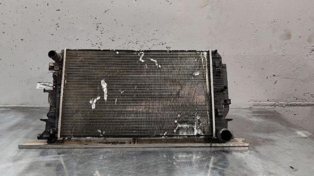 MERCEDES A9065000202 Radiador de refrigeración del motor  disponible Valladolid