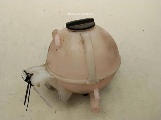 MERCEDES A9065010503 Vaso de expansión  en stock Terrassa