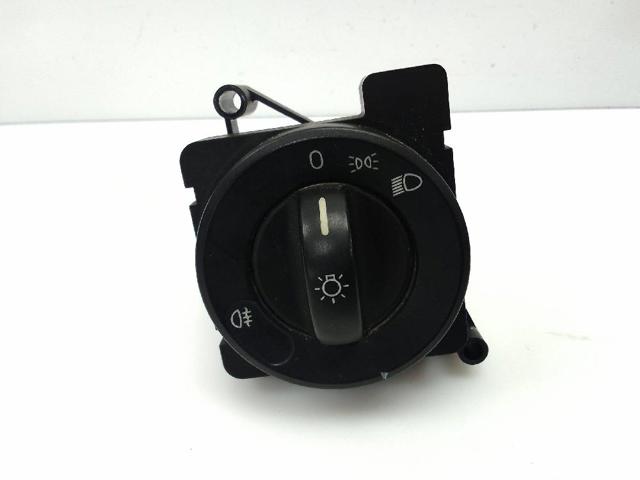 A9065450104 MERCEDES Interruptor de luces en el tablero comprar Alcalá