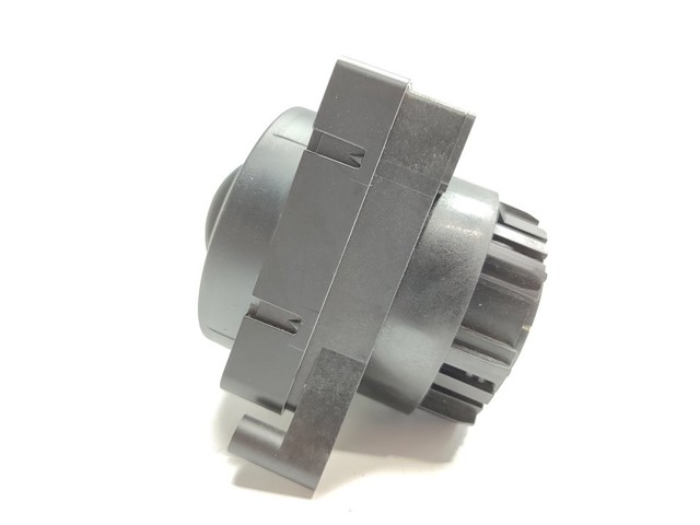 MERCEDES A9065450704 Interruptor de luces en el tablero  disponible Valladolid