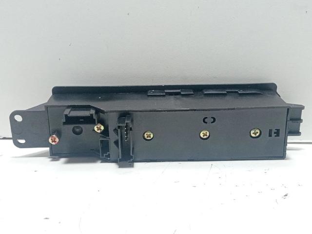 MERCEDES A9065451013 Unidad de control de elevalunas delantera izquierda  comprar en Ponferrada