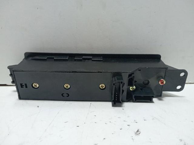 A9065451013 Interruptor de elevalunas delantera izquierda  en stock Granada