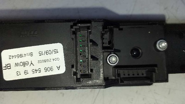 A9065451913 MERCEDES Unidad de control de elevalunas delantero derecho  comprar en Jaén