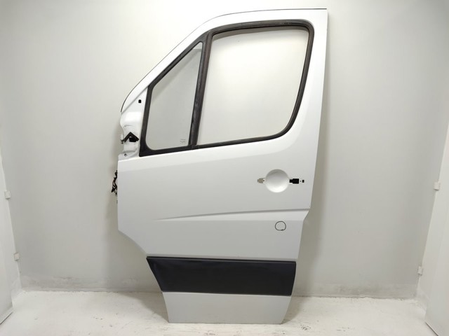A9067200005 Puerta delantera izquierda  comprar en Zaragoza