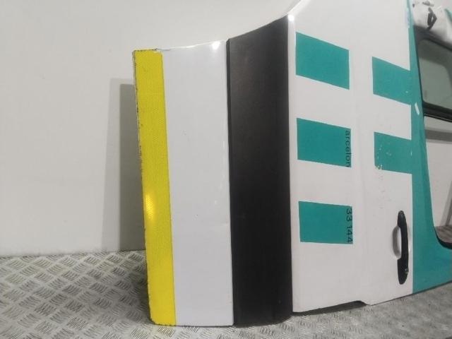 A9067200005 MERCEDES Puerta delantera izquierda  en stock Huelva