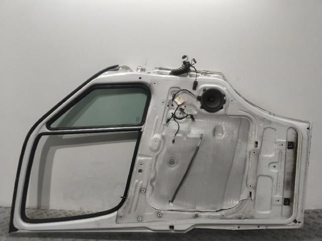 A9067200005 MERCEDES Puerta delantera izquierda  disponible Alicante