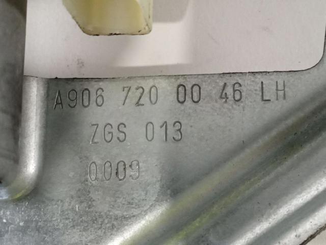 VAG A9067200046 Mecanismo de elevalunas delantero izquierdo  en stock Salamanca