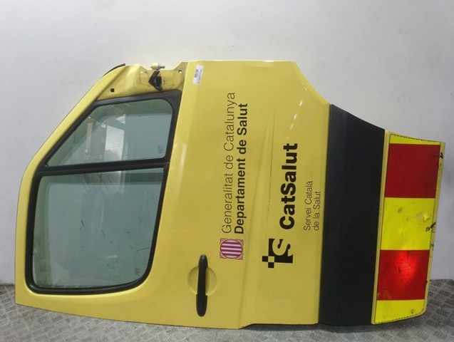 A9067200105 MERCEDES Puerta delantera derecha comprar Alcalá