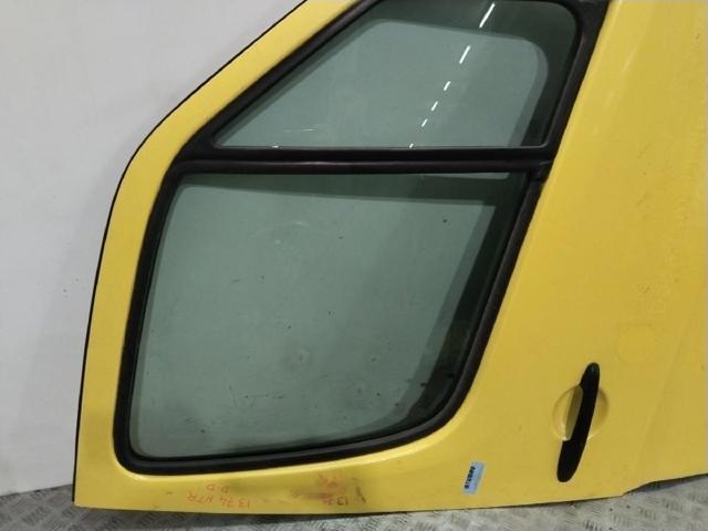 A9067200105 Puerta delantera derecha  comprar en Reus