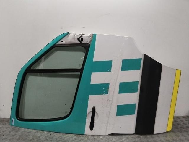 A9067200105 MERCEDES Puerta delantera derecha comprar Alcalá