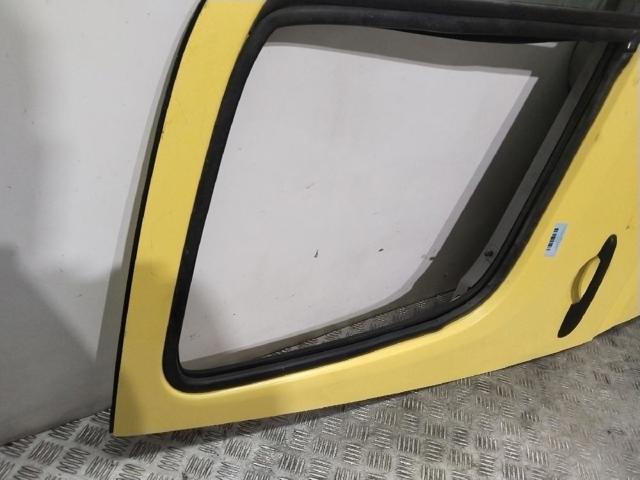 A9067200105 MERCEDES Puerta delantera derecha  comprar en Lleida