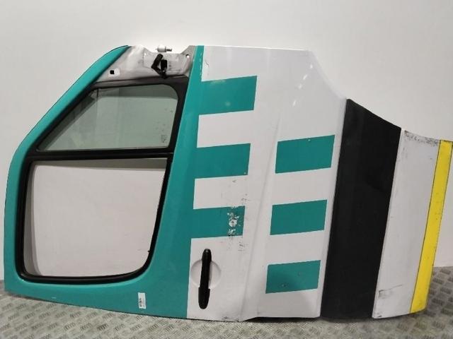 MERCEDES A9067200105 Puerta delantera derecha  comprar en Murcia