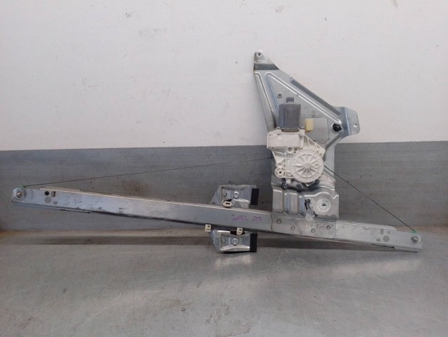 MERCEDES A9067200146 Mecanismo de elevalunas de la puerta delantera derecha  comprar en Ponferrada