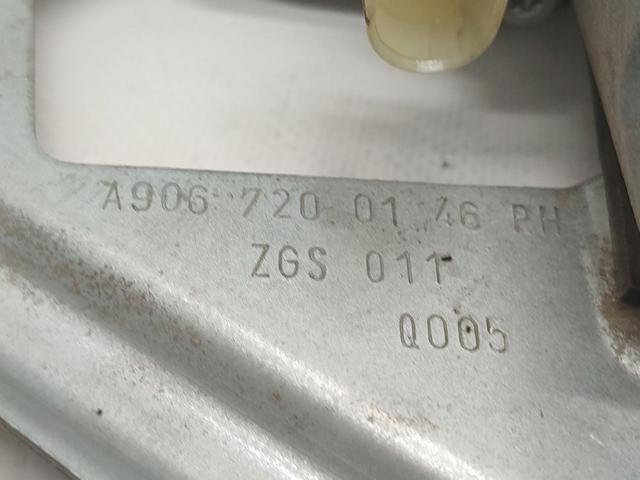 A9067200146 Mecanismo de elevalunas de la puerta delantera derecha  disponible Utrera