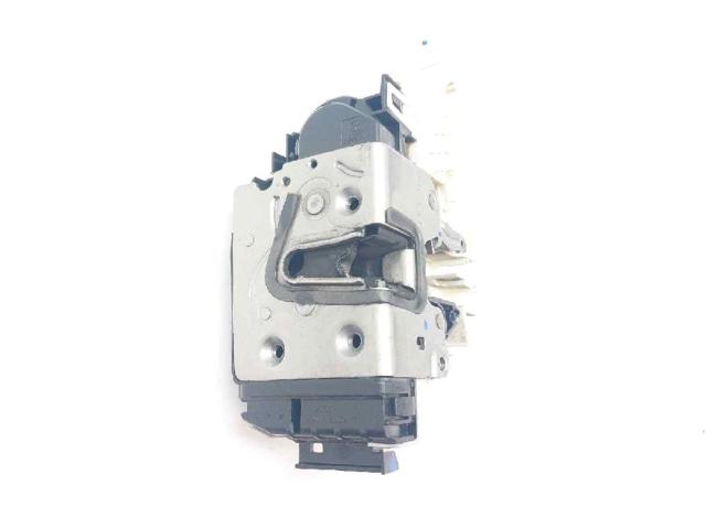A9067201735 Cerradura de puerta delantera derecha  comprar en Pontevedra