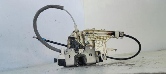 A9067202135 VAG Cerradura de puerta delantera izquierda  comprar en Lleida
