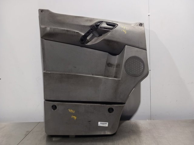 Guarnecido de puerta delantera izquierda A9067270071 Mercedes