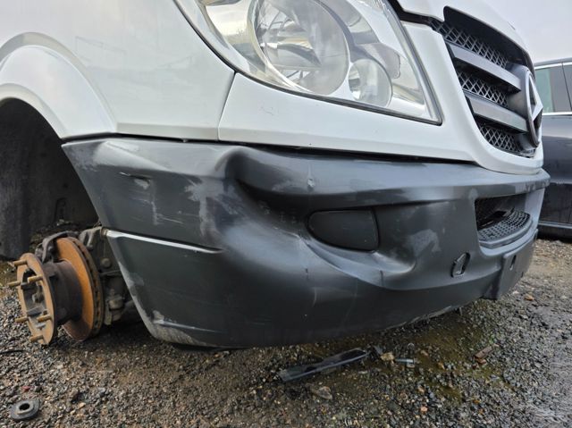 MERCEDES A9067500002 Capó  disponible Valladolid