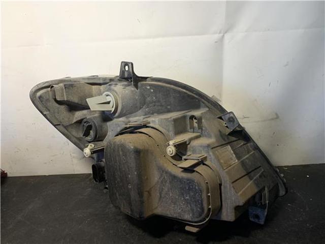 A9068200161 Faro izquierdo comprar Almería