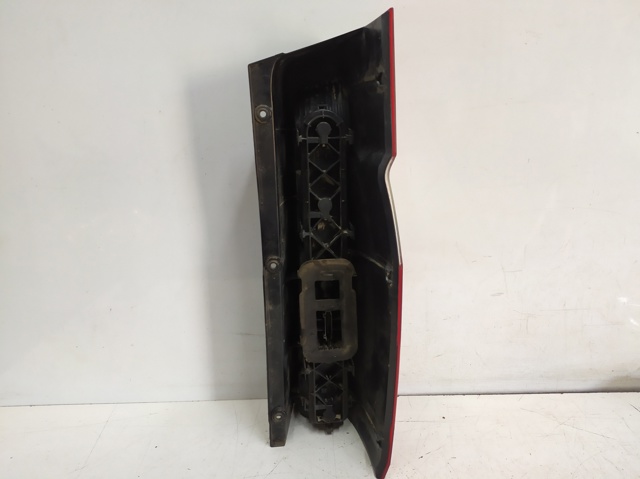 MERCEDES A9068200164 Piloto trasero izquierdo  disponible Lugo