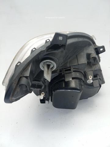 MERCEDES A9068200561 Faro izquierdo  en stock Terrassa