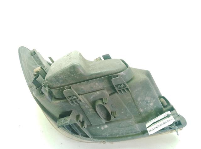 A9068200561 MERCEDES Faro izquierdo comprar Madrid