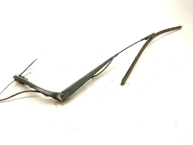 MERCEDES A9068200644 Brazo del limpiaparabrisas  en stock Terrassa