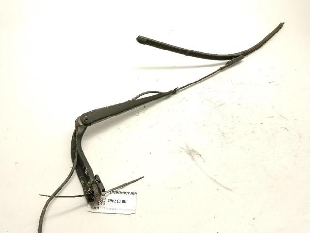 A9068200644 MERCEDES Brazo del limpiaparabrisas comprar Bilbao