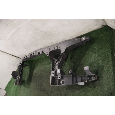 MERCEDES A9068800203 Panel de soporte del radiador y montaje de faros  comprar en Ponferrada